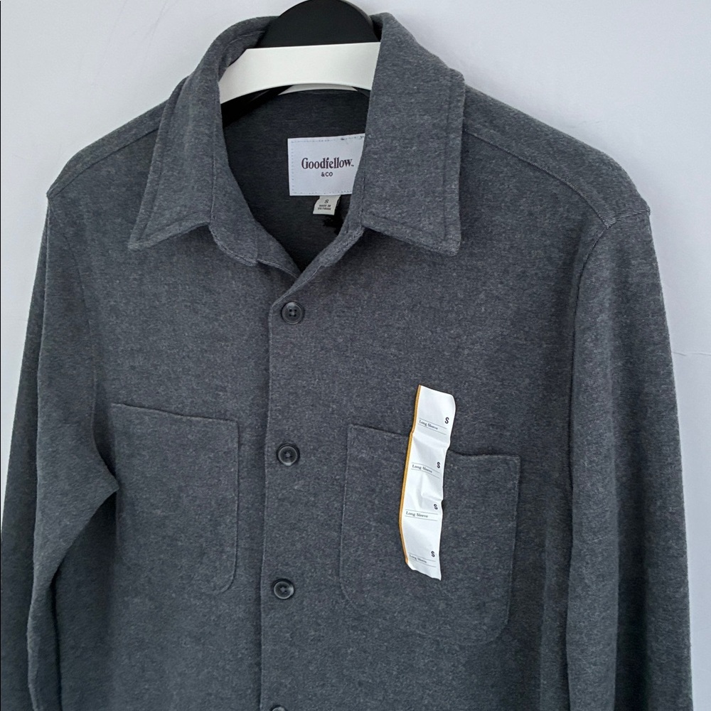 Goodfellow & Co Men’s Charcoal Grey Button-Up Shirt